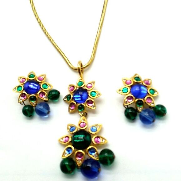 VTG SHAKIRA CAINE Indian Mughal Necklace & Matching Clip-on Earrings Glass Stone - Picture 1 of 16